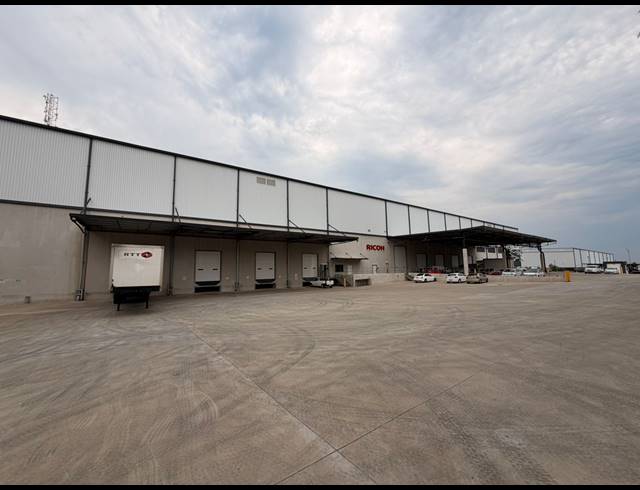 8,500M² WAREHOUSE TO LET IN LINBRO PARK
